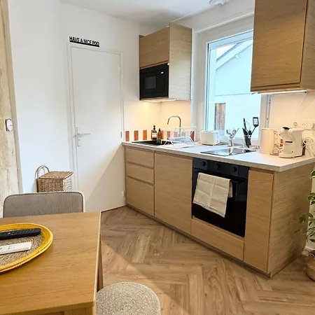 Apartmán Grand Chai - Elegant Nest Near Tram B *
