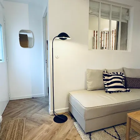 Grand Chai - Elegant Nest Near Tram B Apartmán Talence